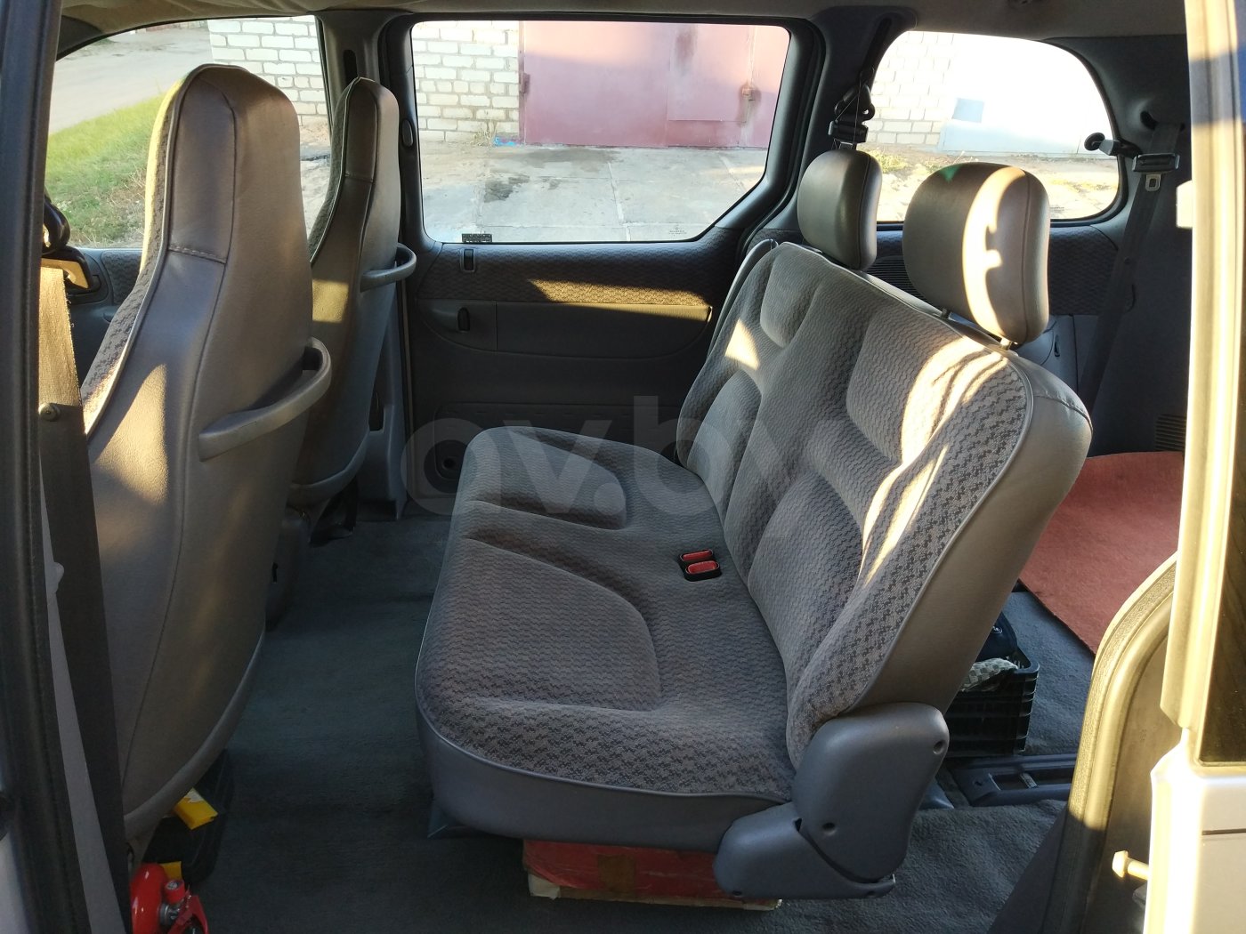Dodge Caravan III, 7 мест, 2000 г.