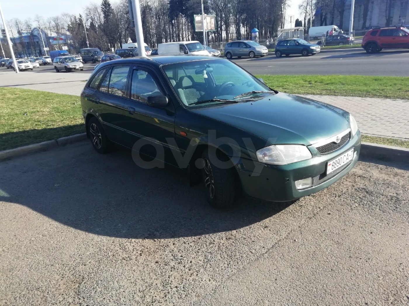 Mazda 323F, 1999 г.