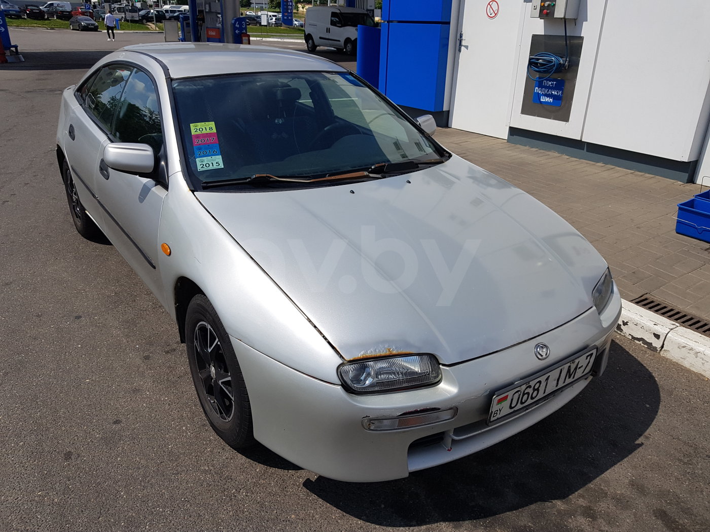 Mazda 323F, 1998 г.