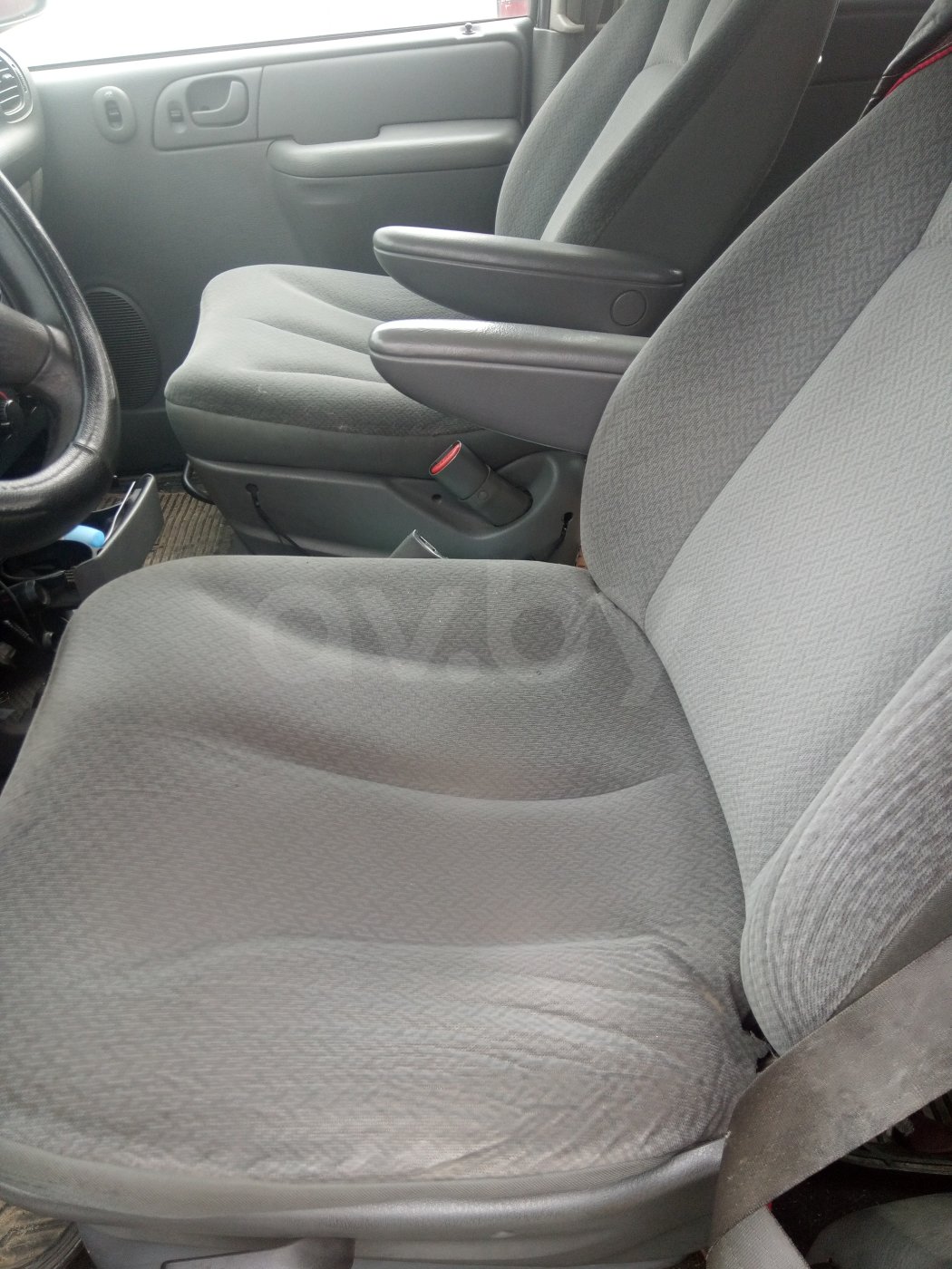 Dodge Caravan IV, 7 мест, 2004 г.