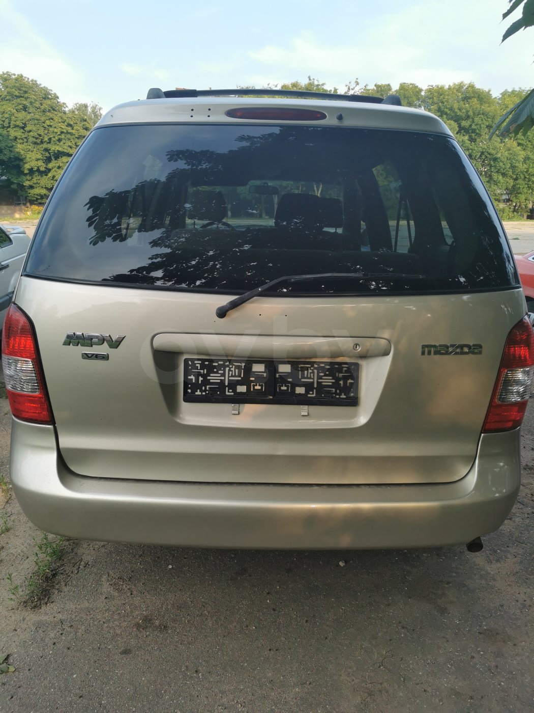 Mazda MPV II, 7 мест, 2000 г.