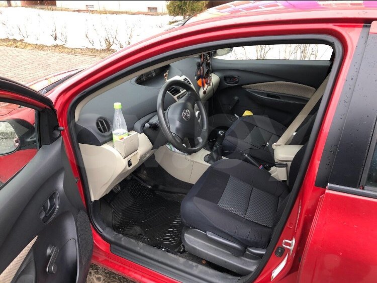 Toyota Yaris II (XP9), 2006 г.