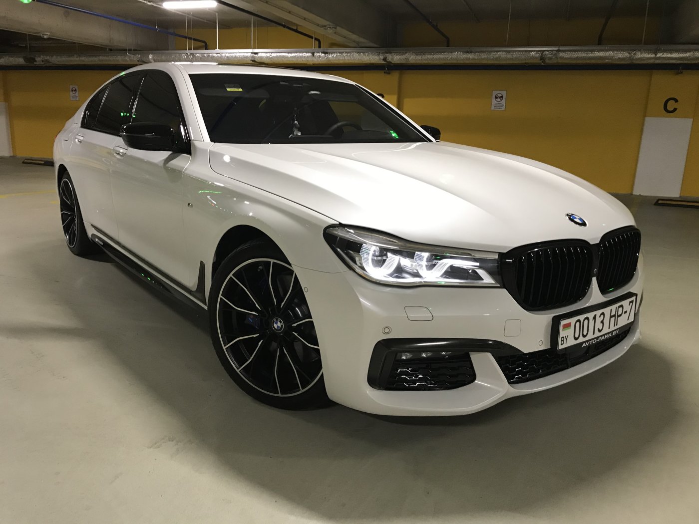BMW 7 серия G11, 2016 г.