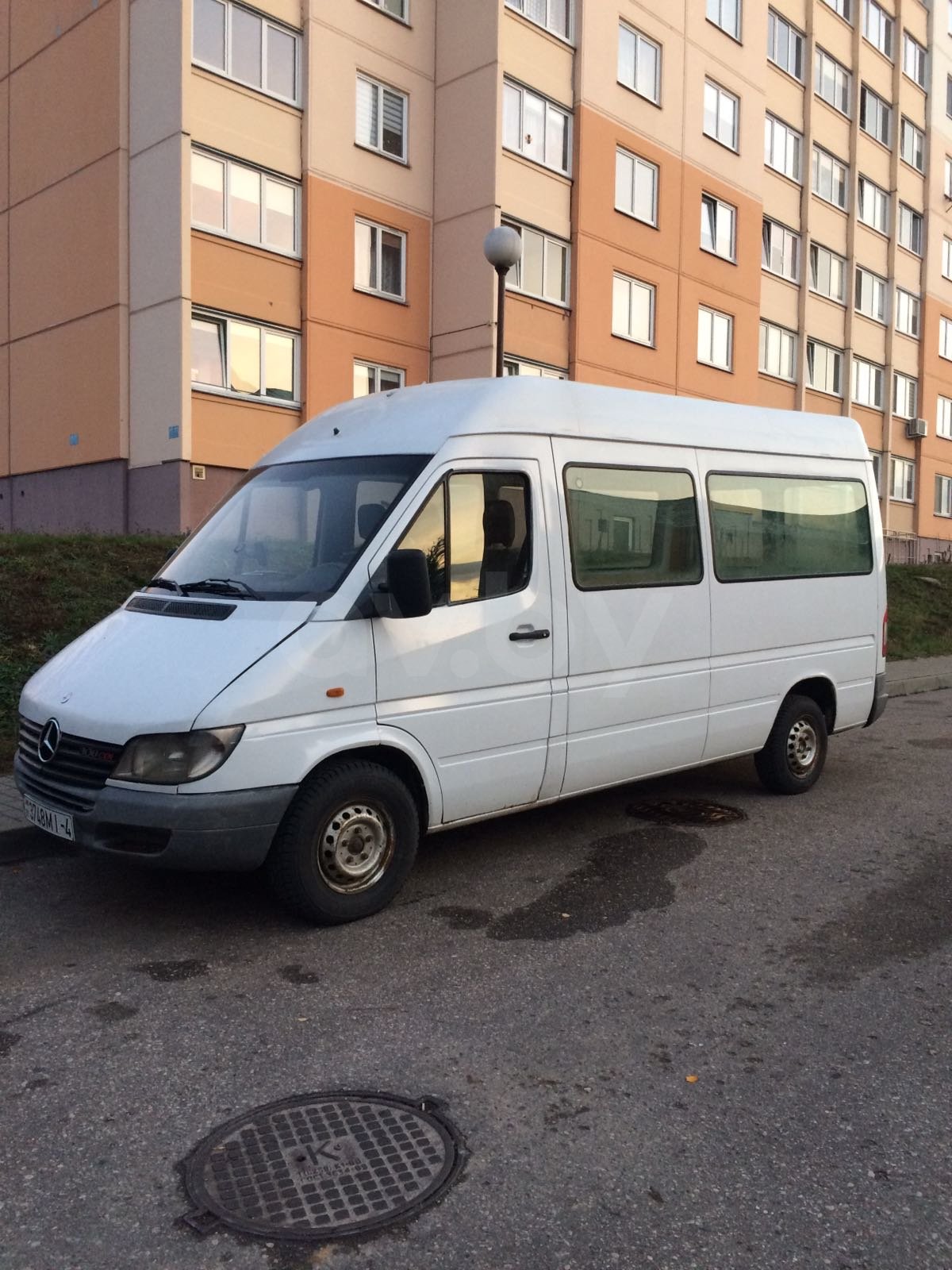 Купить Mercedes-Benz Sprinter 308, 2002 г. в Гродно - цена 7500 $, фото,  характеристики. bus.av.by — объявления о продаже пассажирских автобусов.  16315450