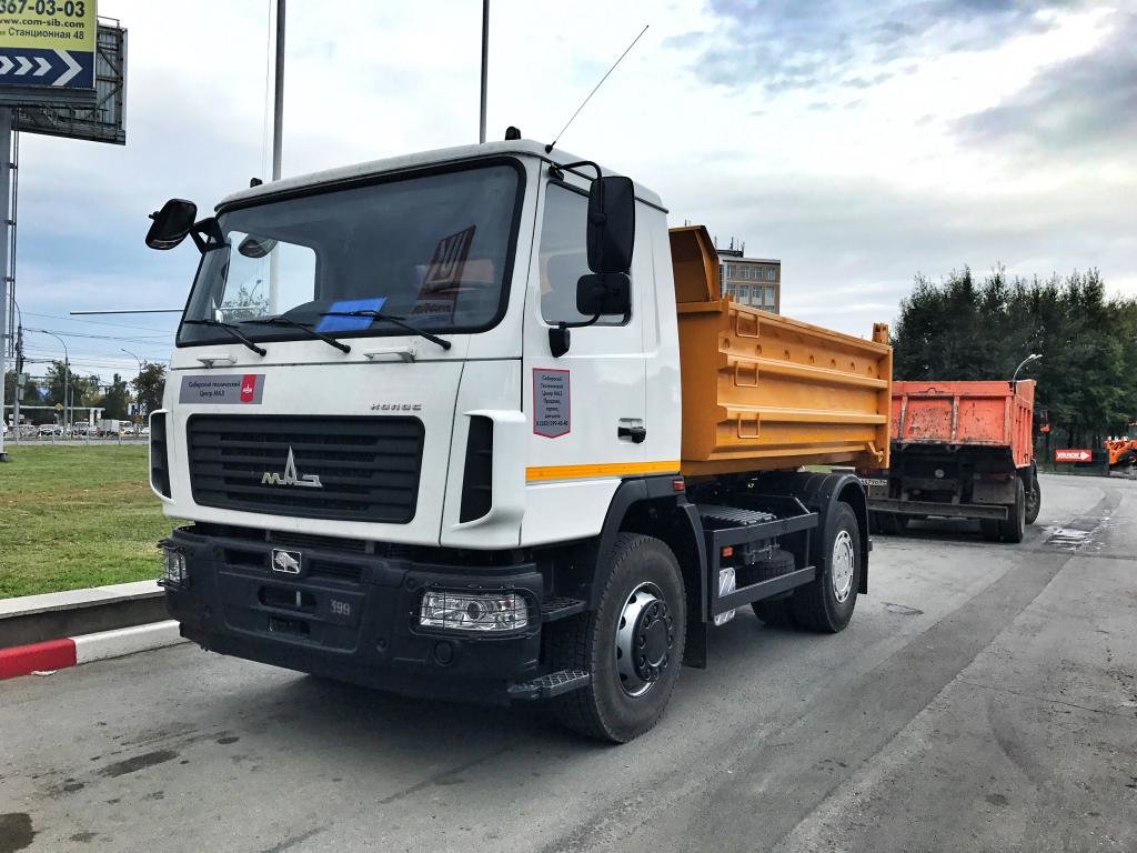 МАЗ 5550 25-581-000, 2019 г.