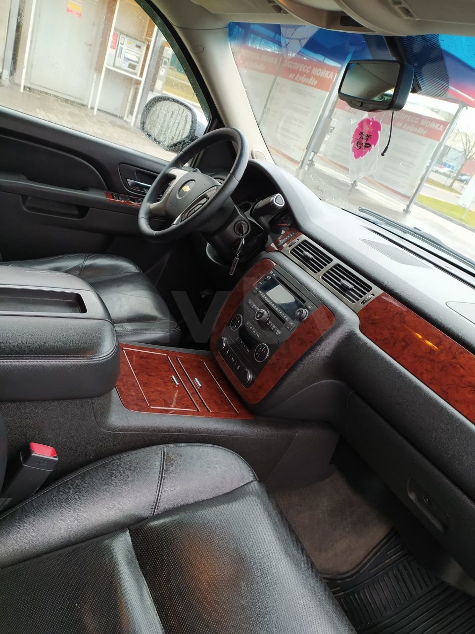Chevrolet Tahoe GMT900, 7 мест, 2012 г.