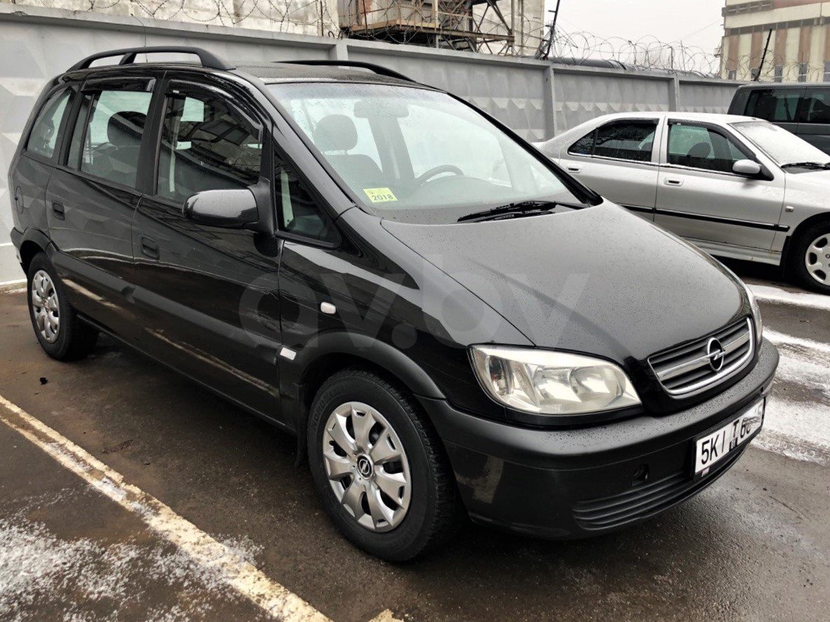 Opel Zafira A, 7 мест, 2000 г.