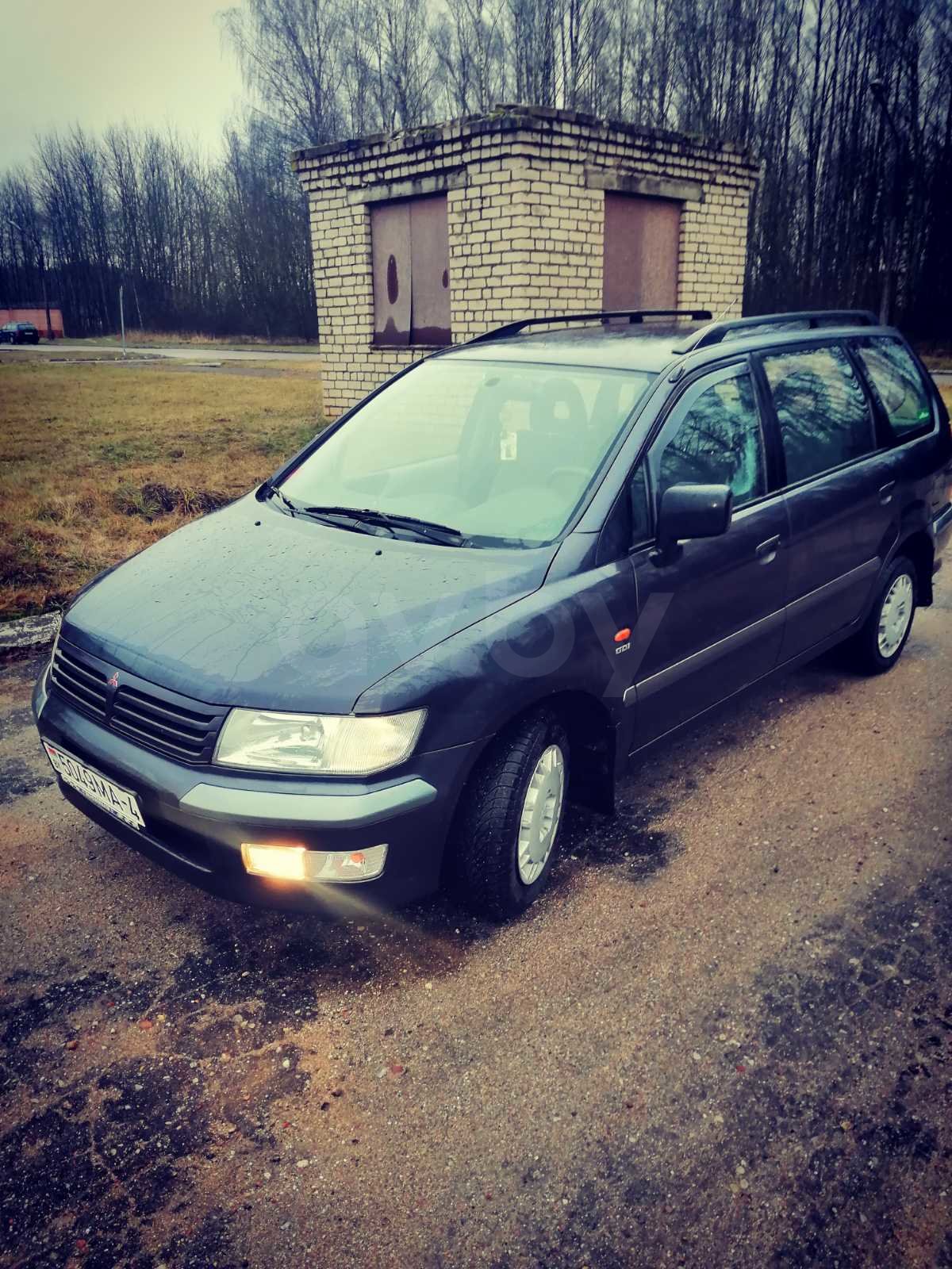 Mitsubishi Space Wagon Typ N50, 7 мест, 2000 г.