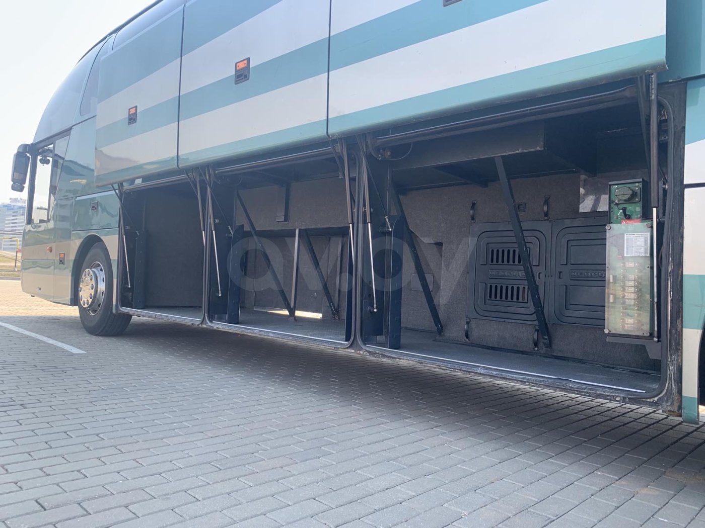 Neoplan N516, 2004 г.