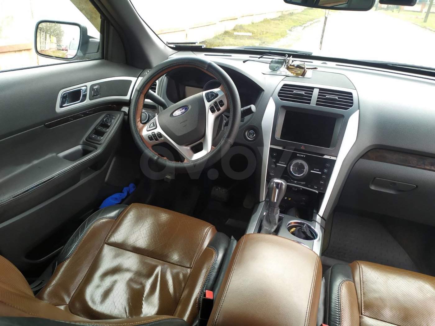Ford Explorer V, 2011 г.