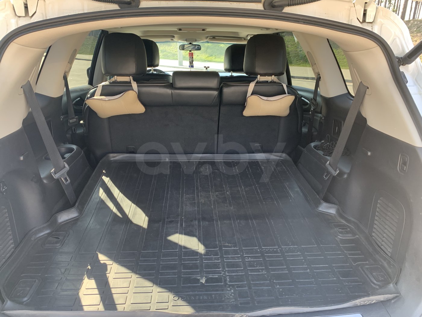 Infiniti JX, 7 мест, 2013 г.