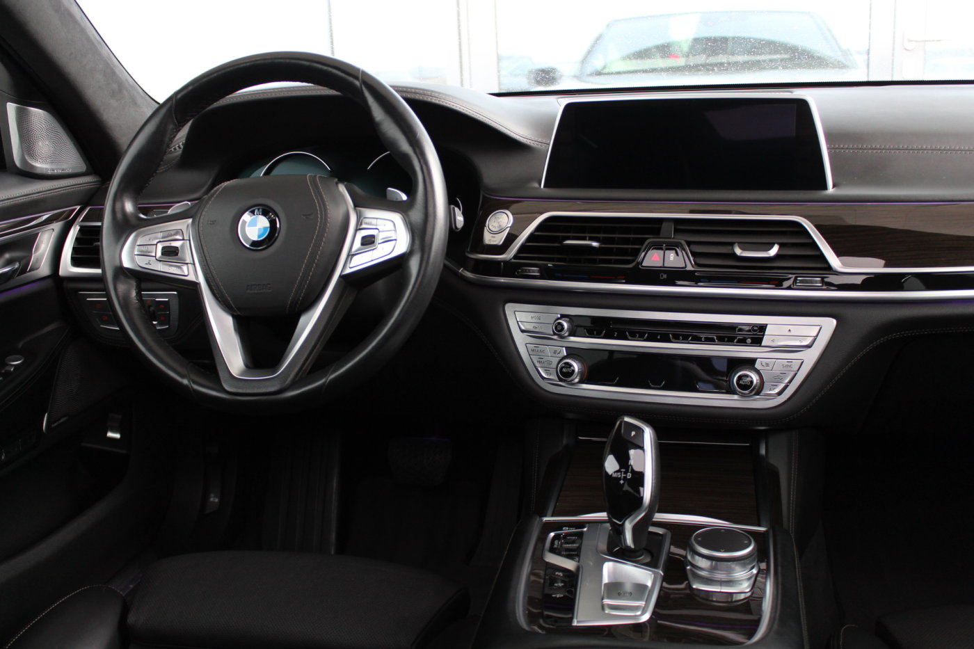 BMW 7 серия G12 (Long), 2015 г.