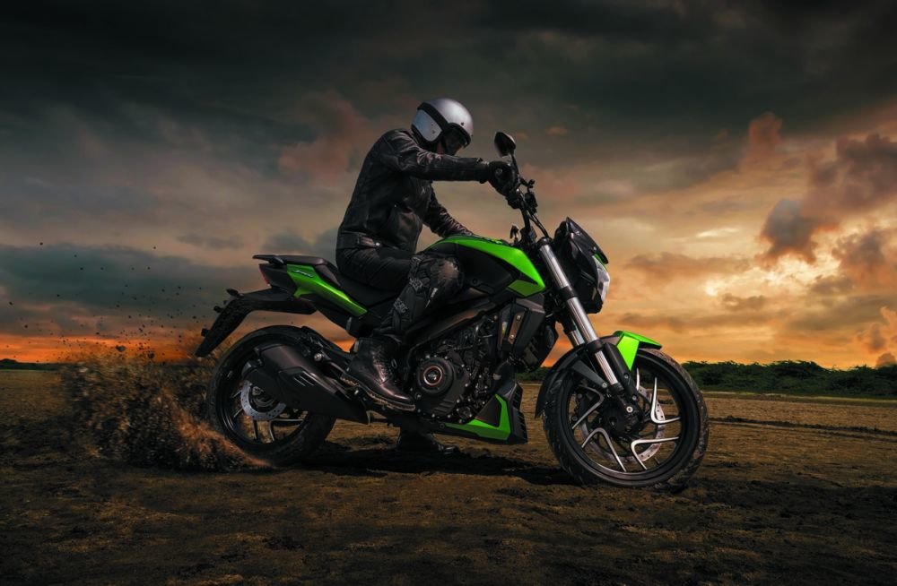 BAJAJ Dominar 400 UG Green, 2021 г.