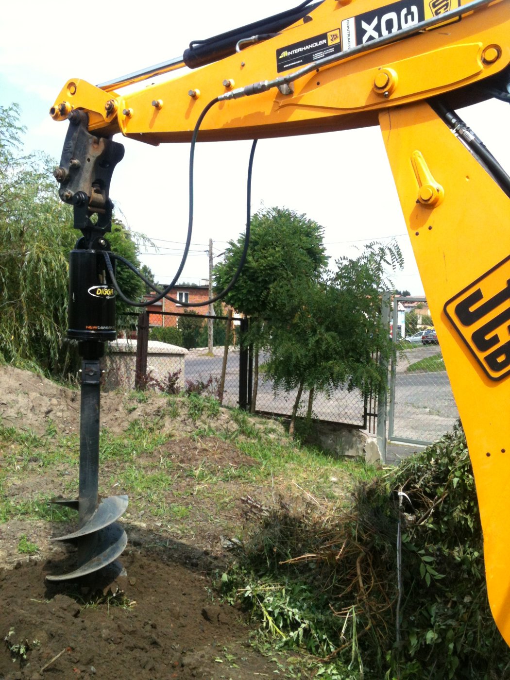 Гидровращатель на манипулятор для винтовых свай