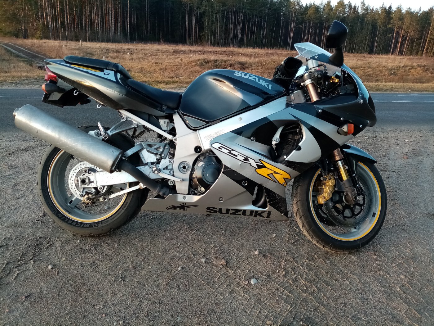 Suzuki GSX-R, 2001 г.