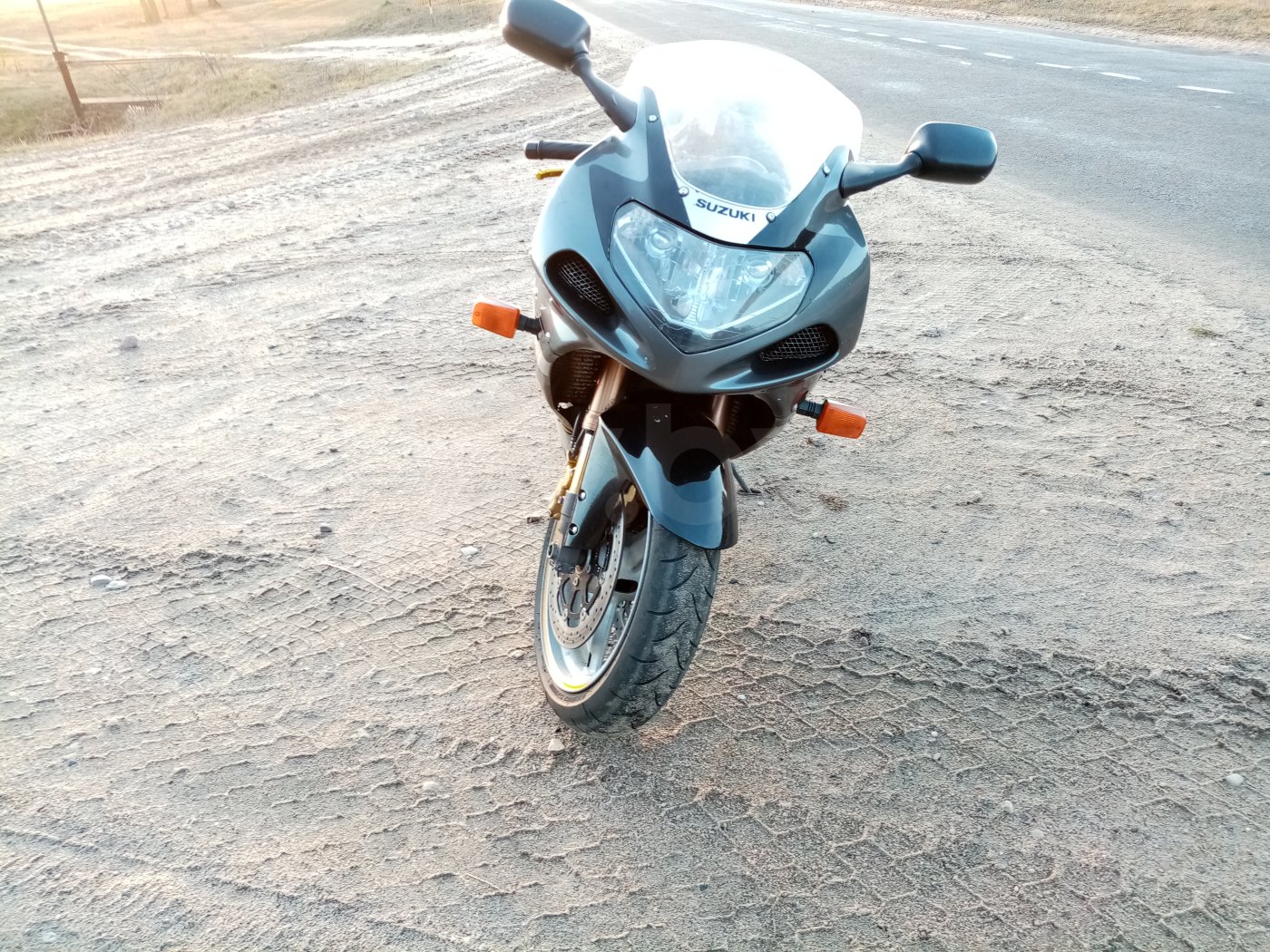 Suzuki GSX-R, 2001 г.