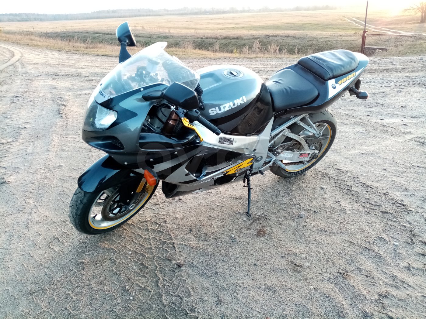 Suzuki GSX-R, 2001 г.