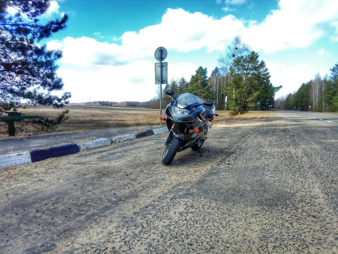 Suzuki GSX-R, 2001 г.
