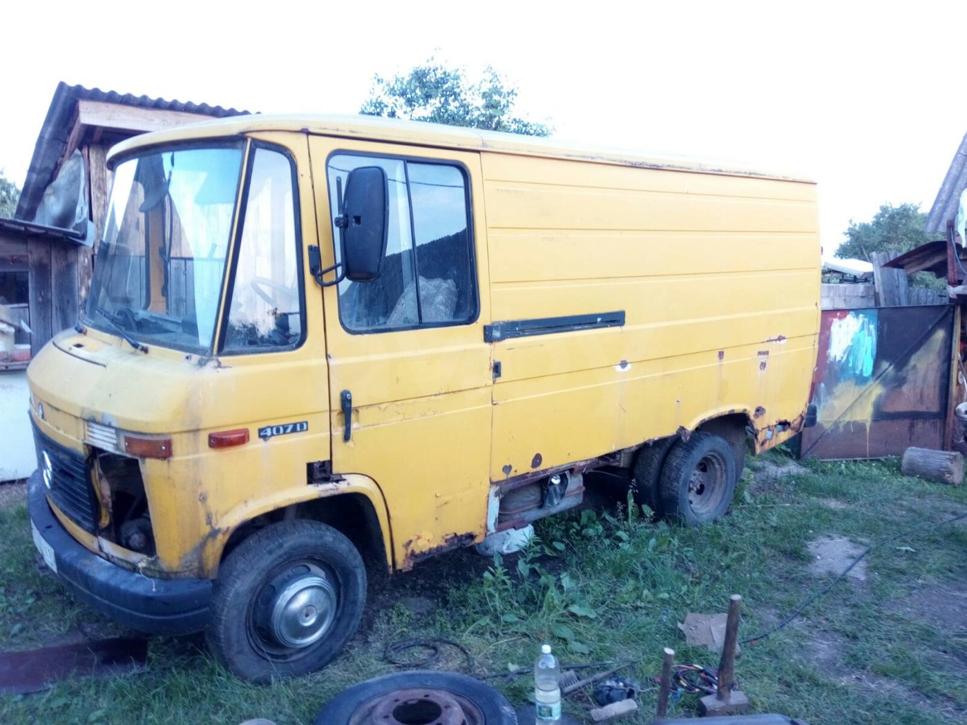Mercedes Т2 407D - 814D, 1985 г.