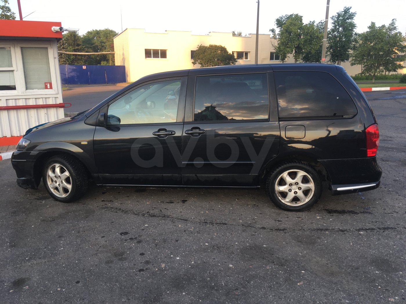 Mazda MPV II, 2000 г.