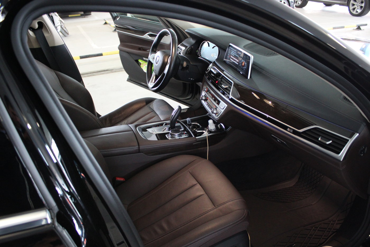 BMW 7 серия G11, 2017 г.