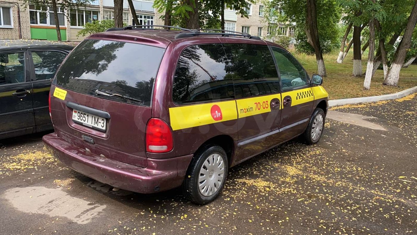 Dodge Caravan III, 7 мест, 2000 г.