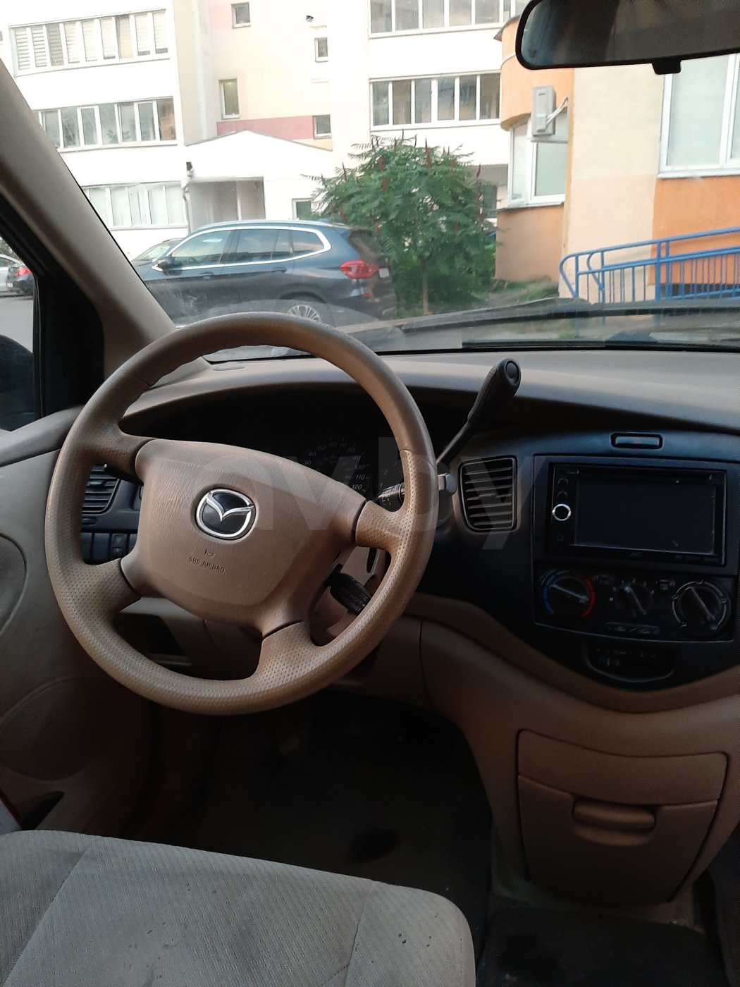 Mazda MPV II, 2001 г.