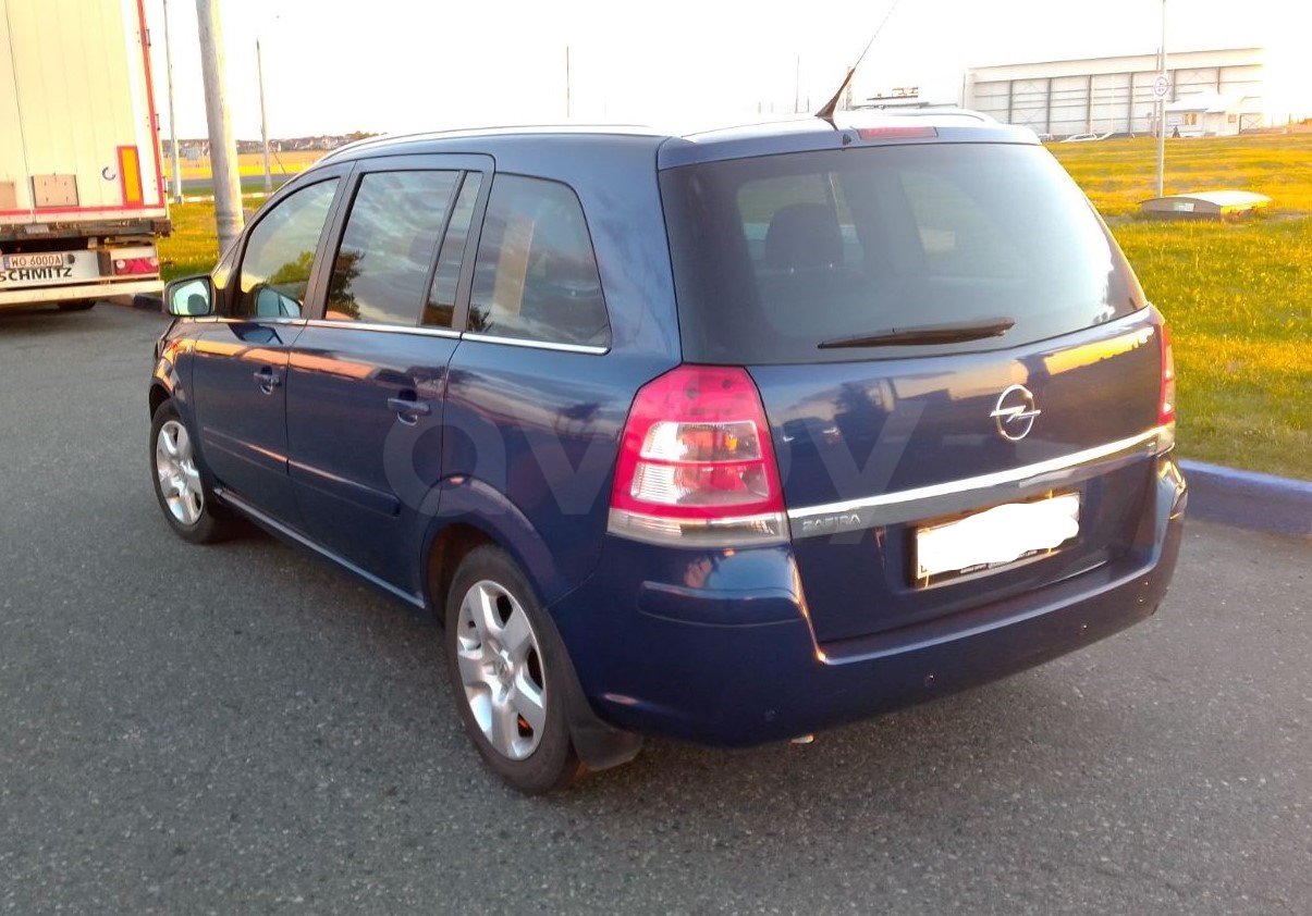 Opel Zafira B · Рестайлинг, 7 мест, 2011 г.