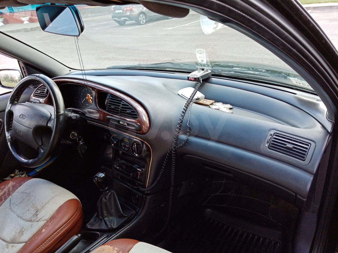 Ford Mondeo II, 1997 г.
