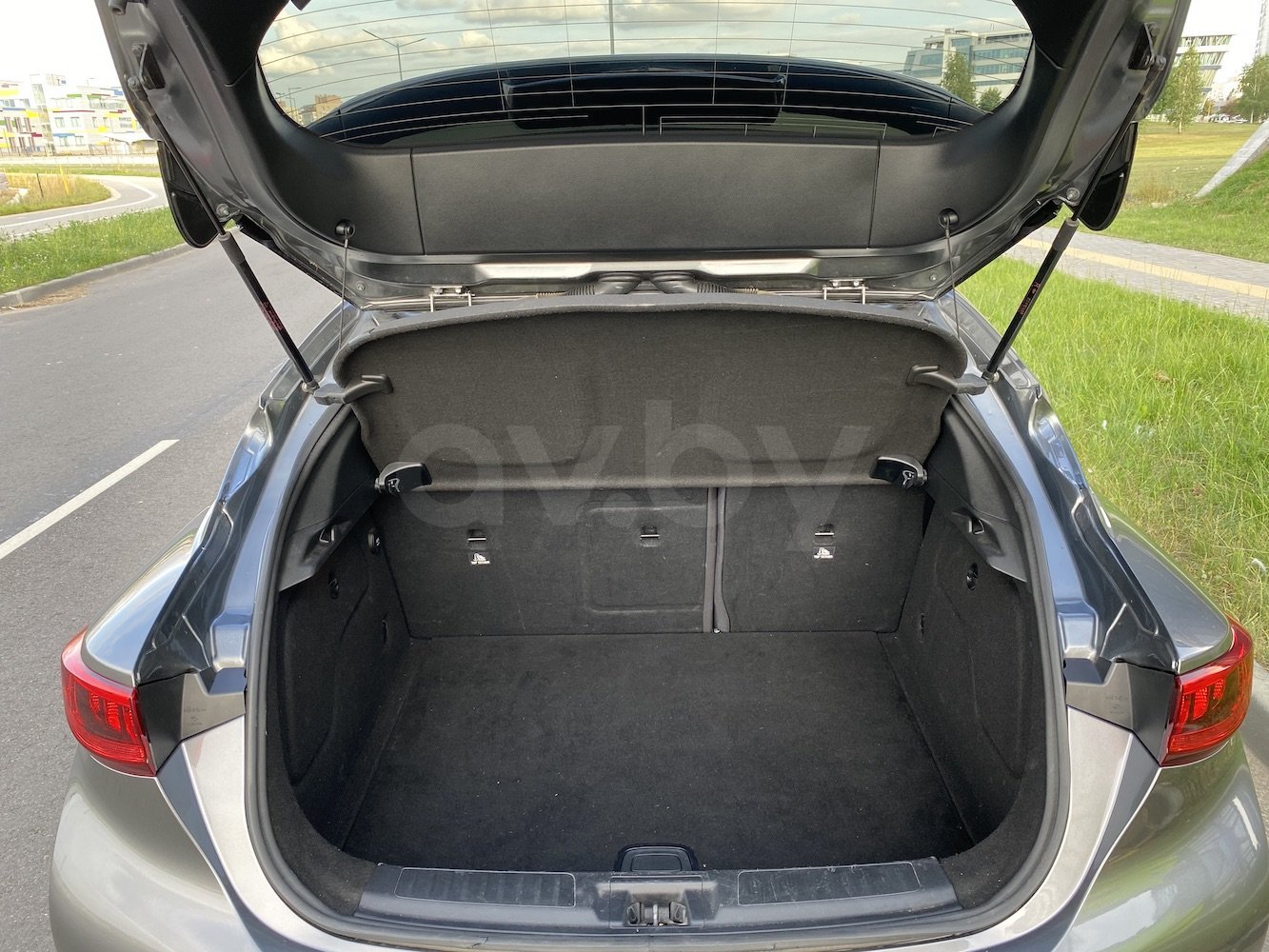 Infiniti Q30, 2016 г.