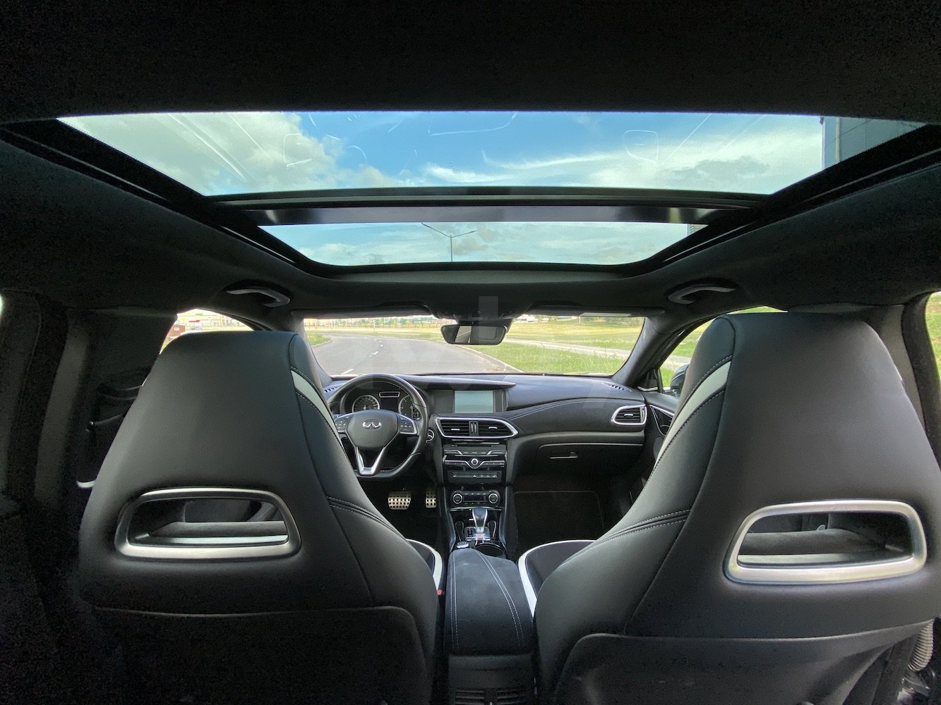 Infiniti Q30, 2016 г.