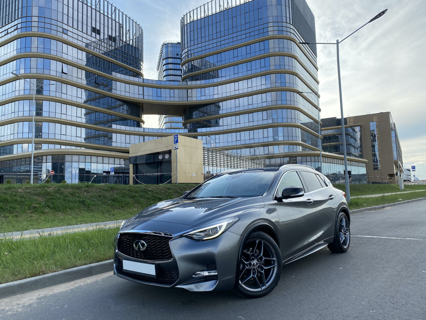 Infiniti Q30, 2016 г.