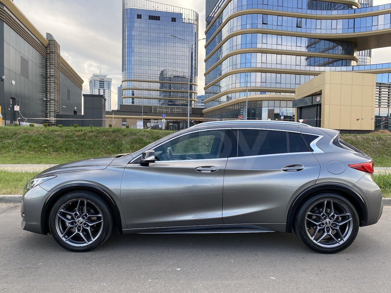 Infiniti Q30, 2016 г.