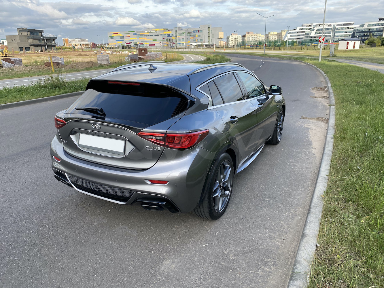 Infiniti Q30, 2016 г.