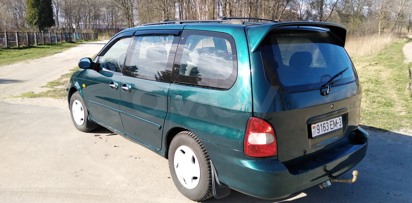 Kia Carnival I, 7 мест, 2001 г.