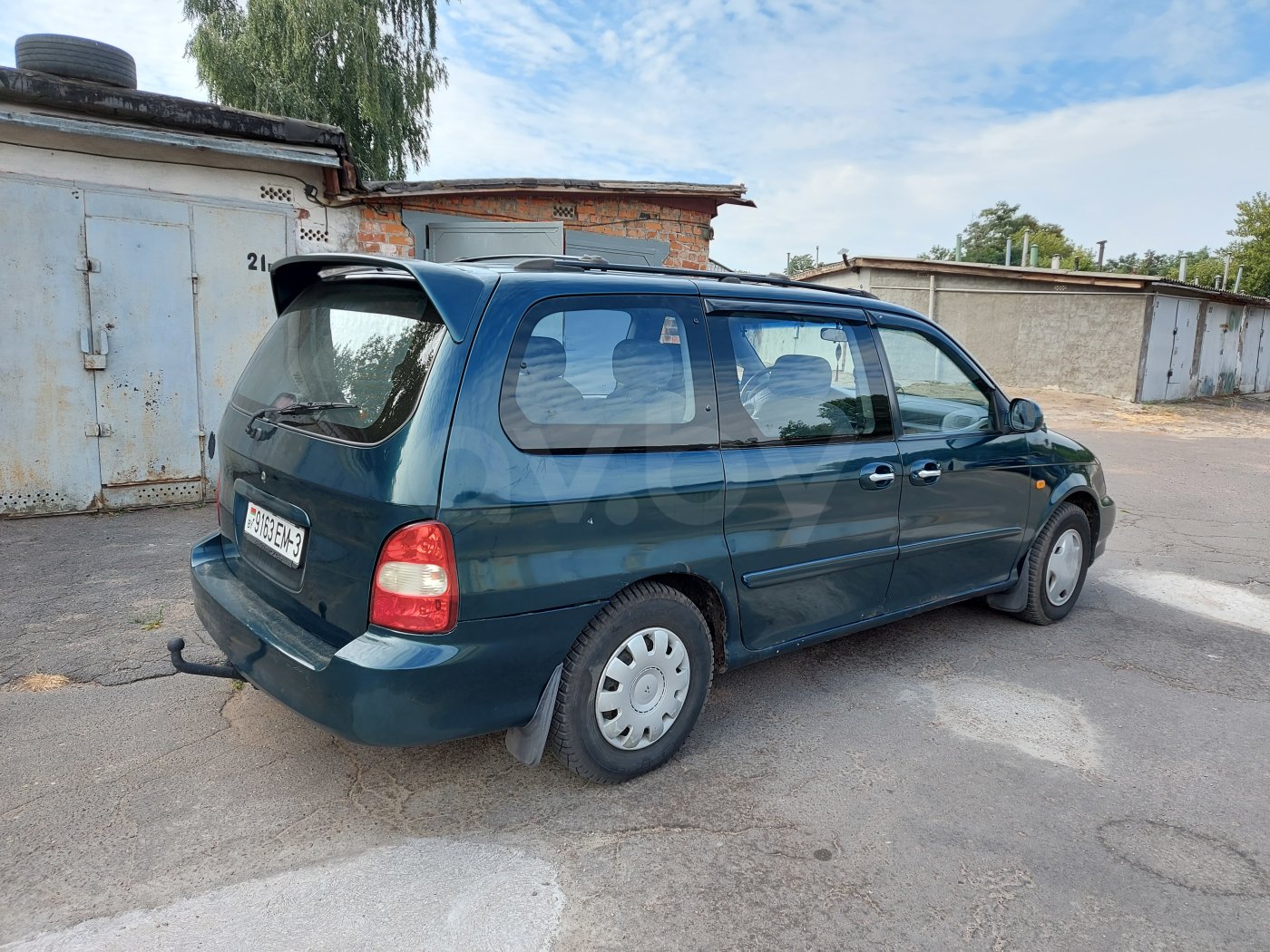 Kia Carnival I, 7 мест, 2001 г.