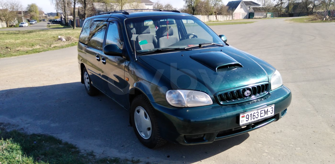 Kia Carnival I, 7 мест, 2001 г.
