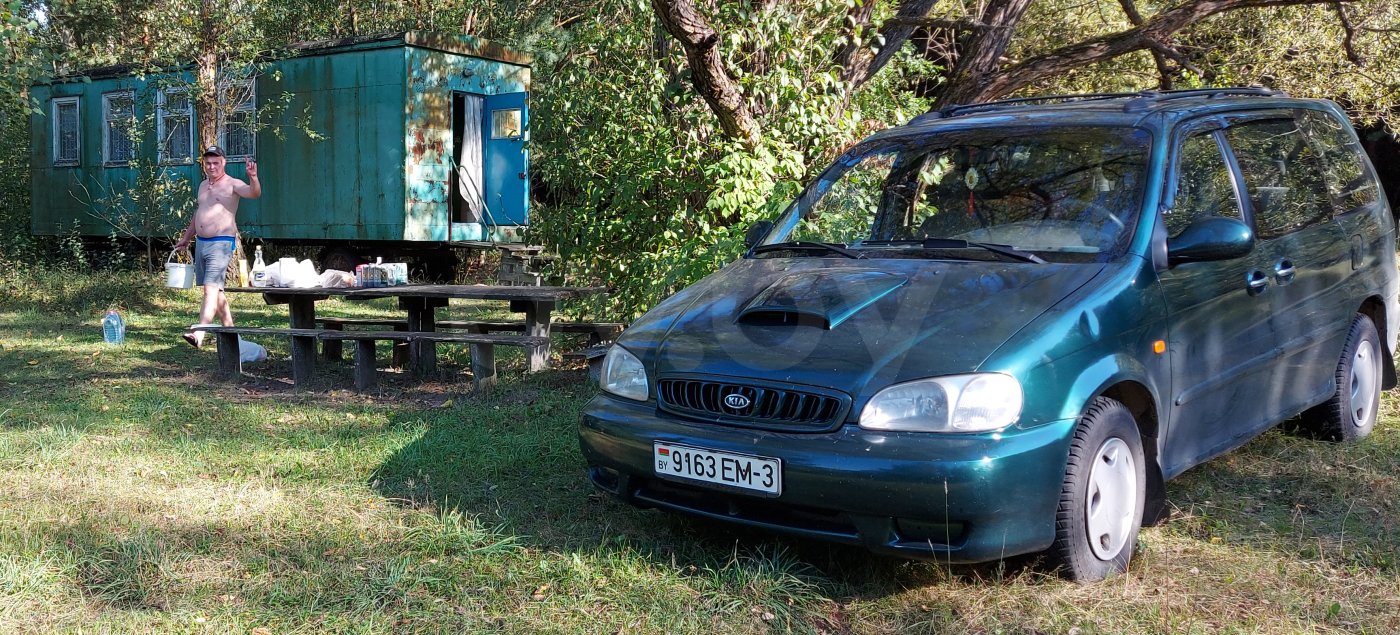 Kia Carnival I, 7 мест, 2001 г.