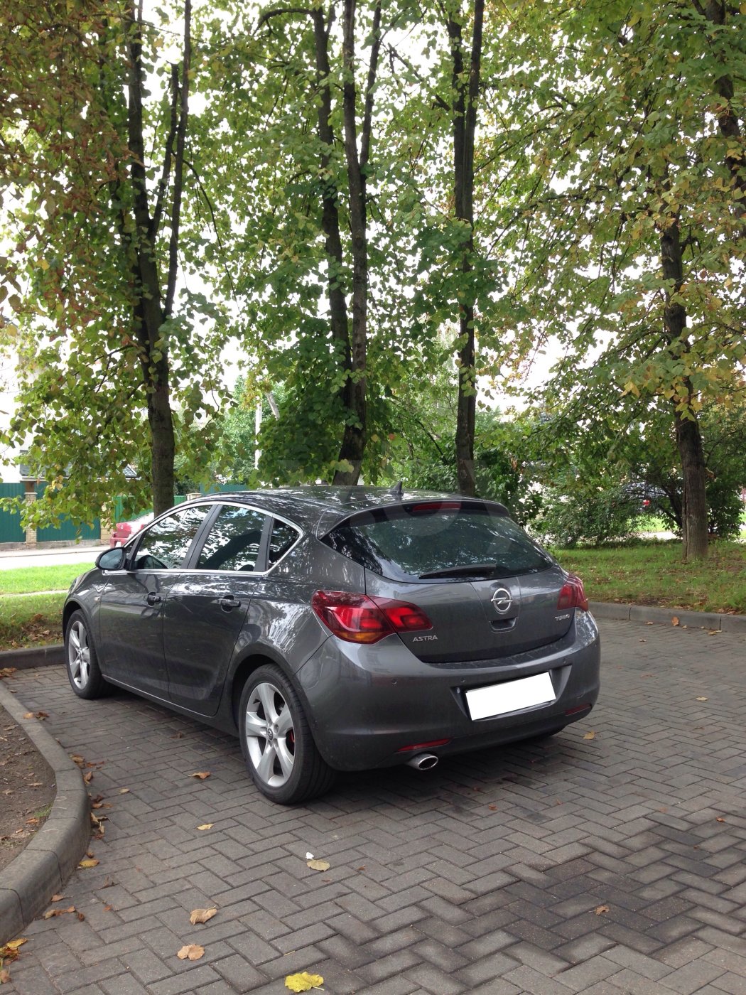 Opel Astra J, 2011 г.