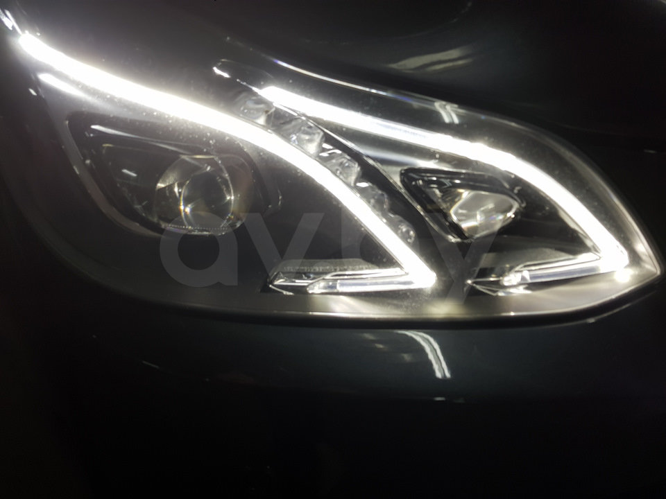 Mercedes-Benz E-Класс W212, S212, C207, A207, 2010 г.