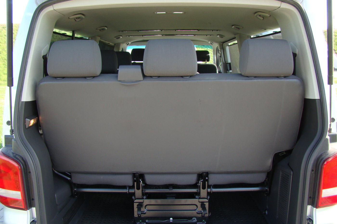 Volkswagen Caravelle T5, 2010 г.