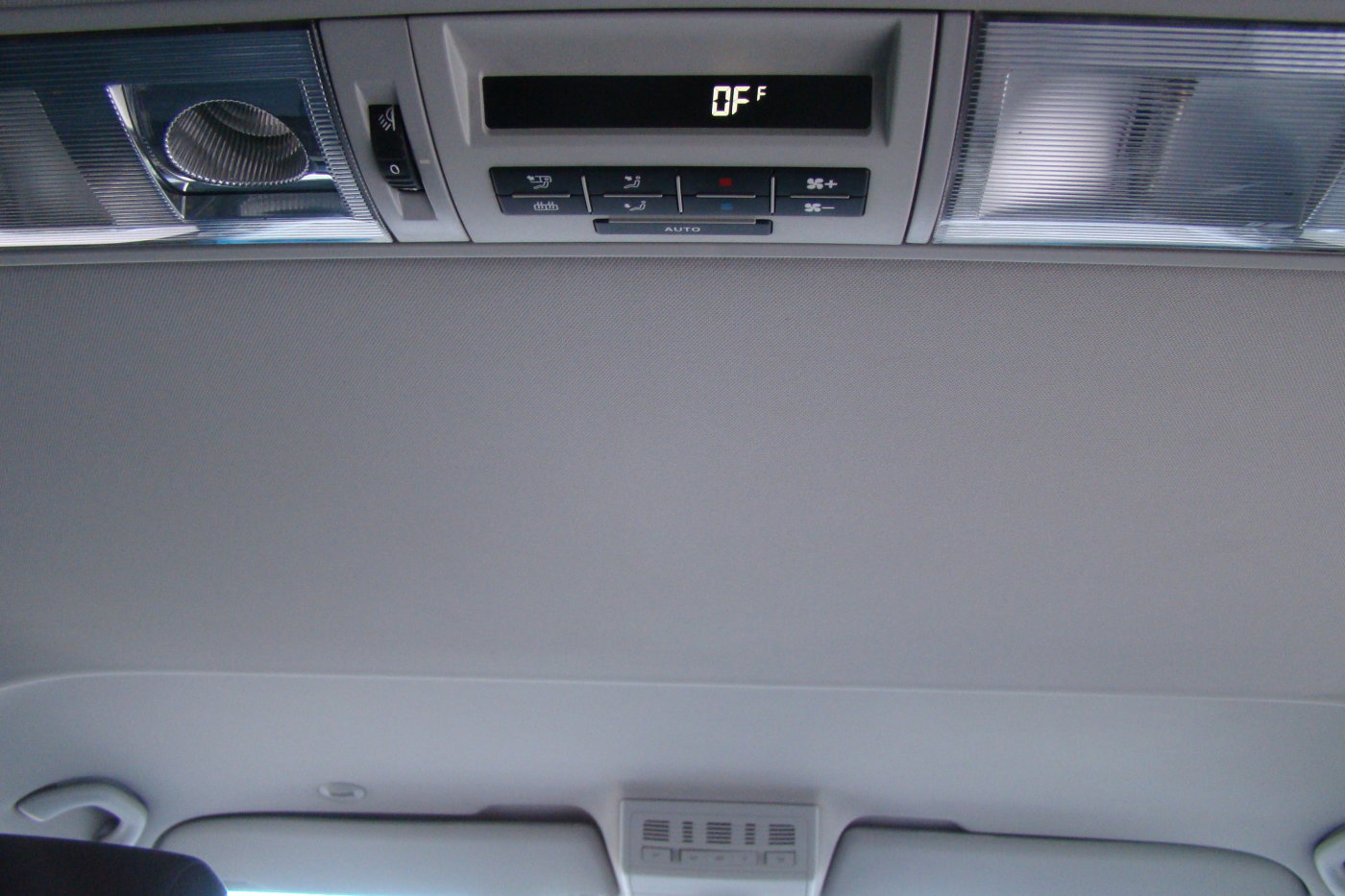 Volkswagen Caravelle T5, 2010 г.
