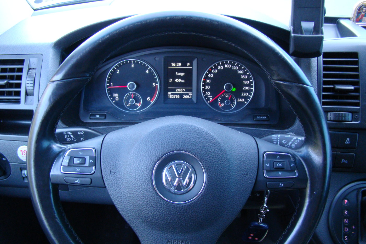 Volkswagen Caravelle T5, 2010 г.