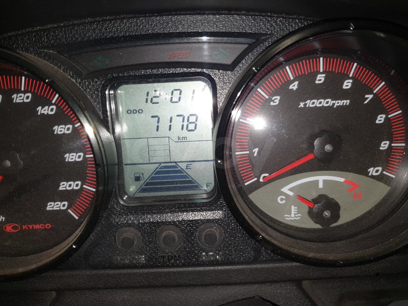 Kymco Myroad 700 i, 2012 г.