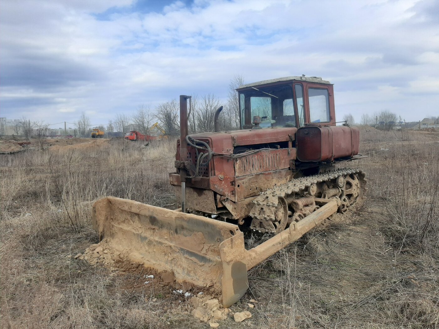 Купить бульдозер ДТ-75, 2000 г. за 4000 usd