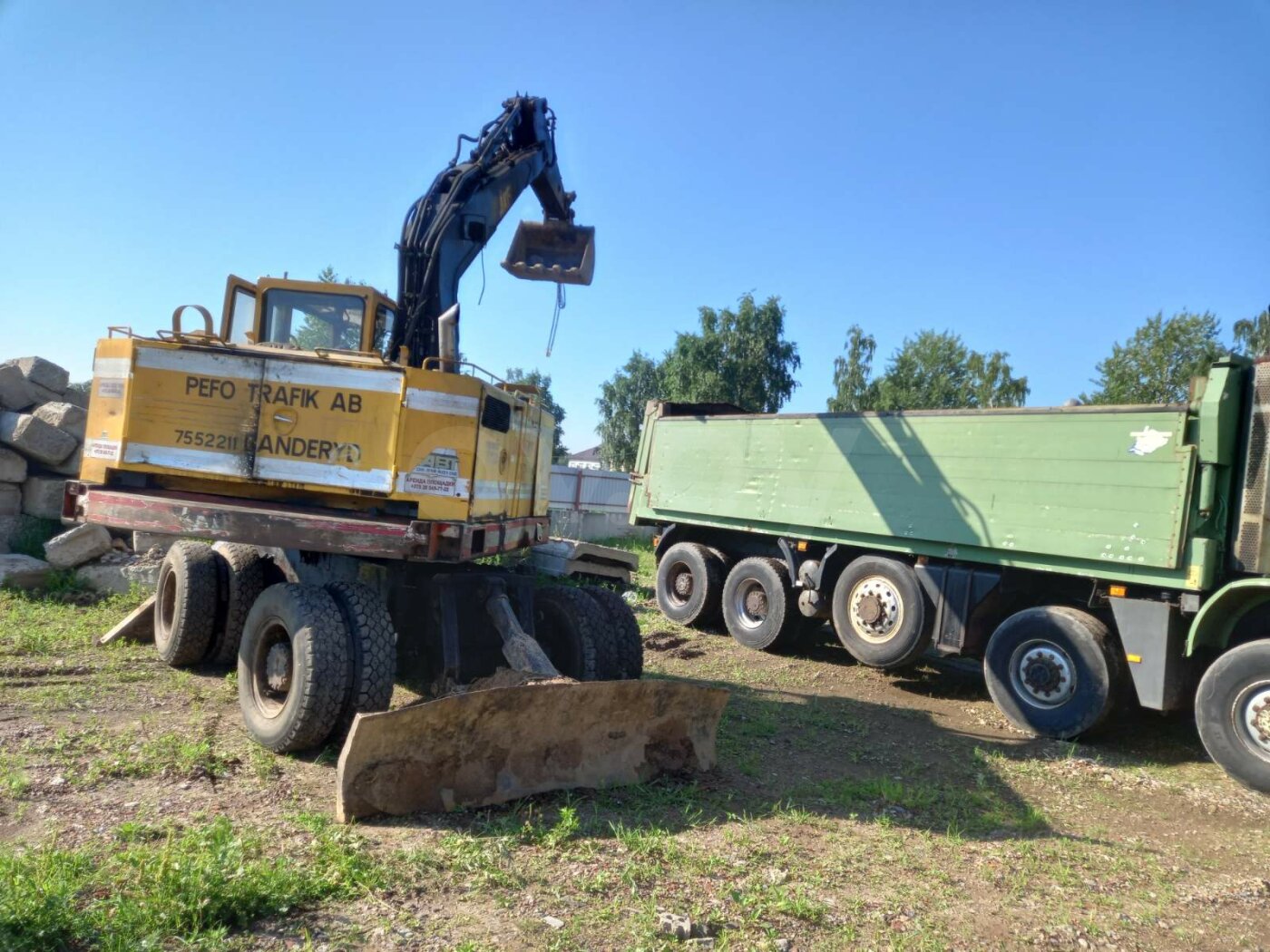 Купить экскаватор универсальный VOLVO AKKERMAN, 1996 г. за 10000 usd