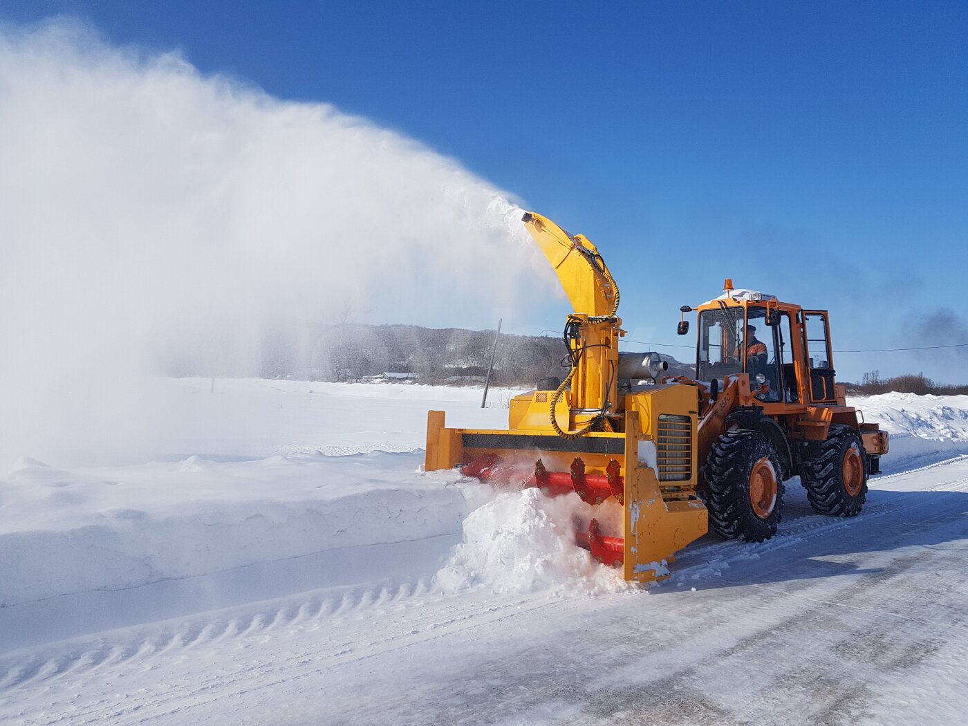 Купить снегоуборочная машина ДЭМ 133, 2022 г. за 352800 byn