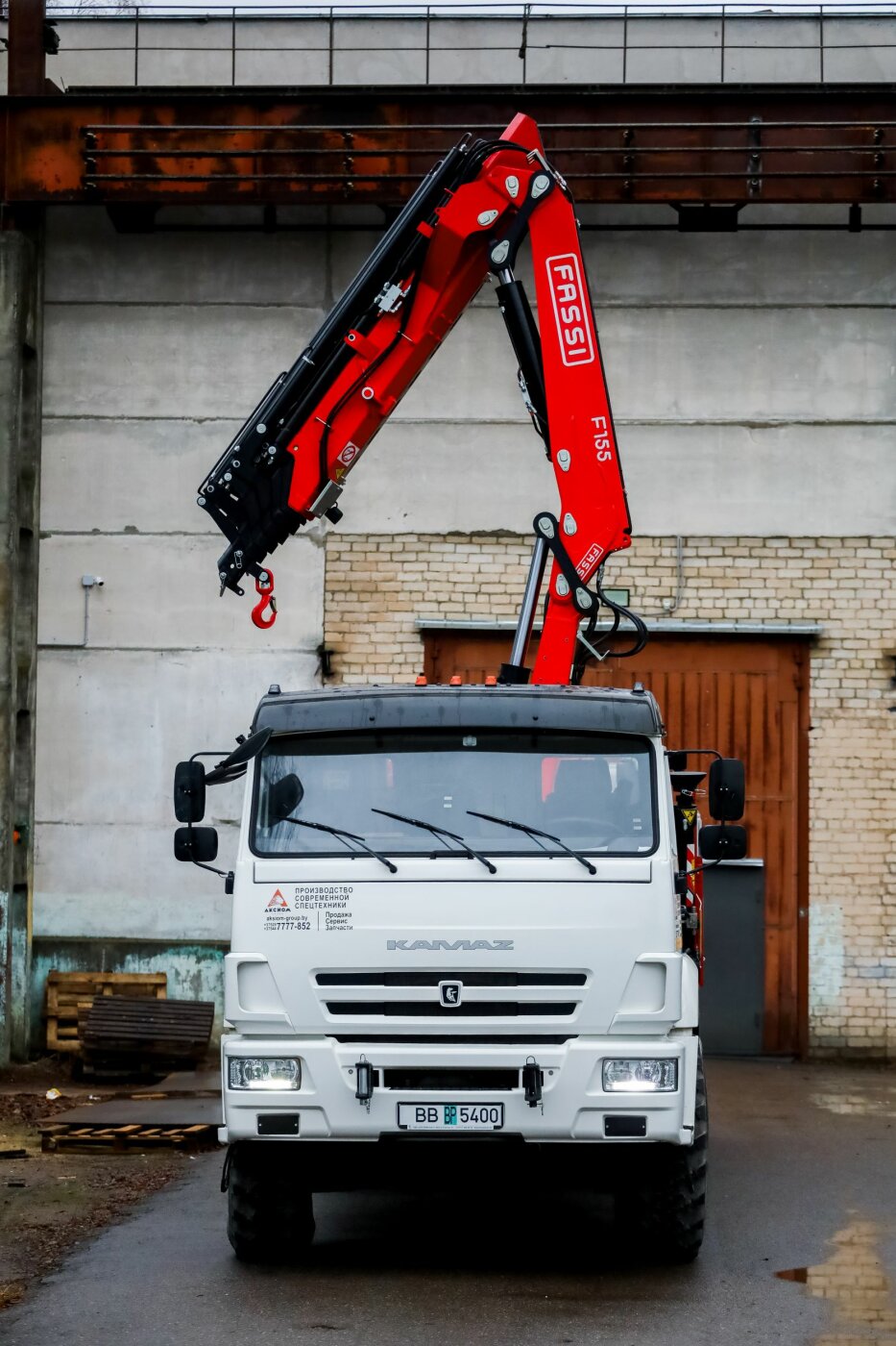 Купить кран-манипулятор Fassi F155A.2.26 Автомобиль AGC66M, 2023 г. за  430000 byn