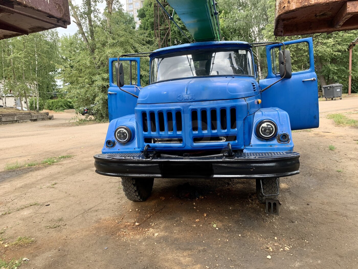 Купить автовышка ЗИЛ, 1990 г. за 5700 usd