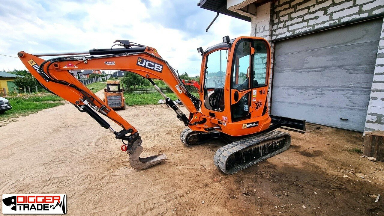 Купить мини-экскаватор JCB 8035 ZTS, 2012 г. за 41900 usd